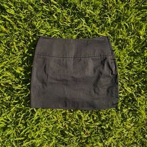 express vintage mini skirt with side zipper